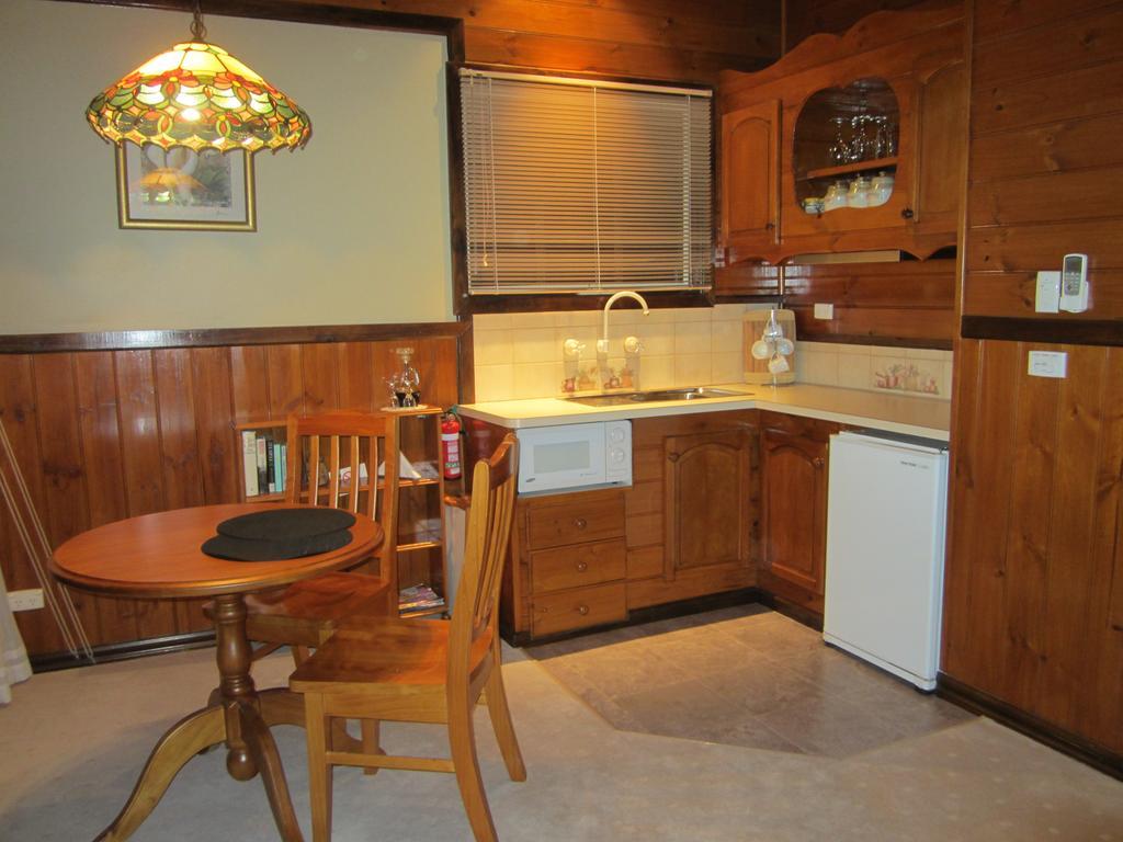 Willowlake Cottages Howqua Exterior foto